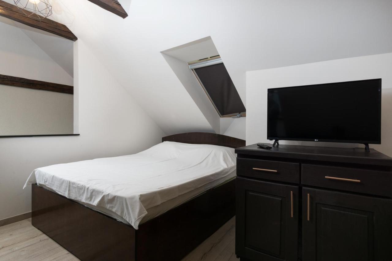 House 54 Hotel บราชอฟ ภายนอก รูปภาพ